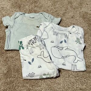 Pair of 3-6 month Carters onesies with pants